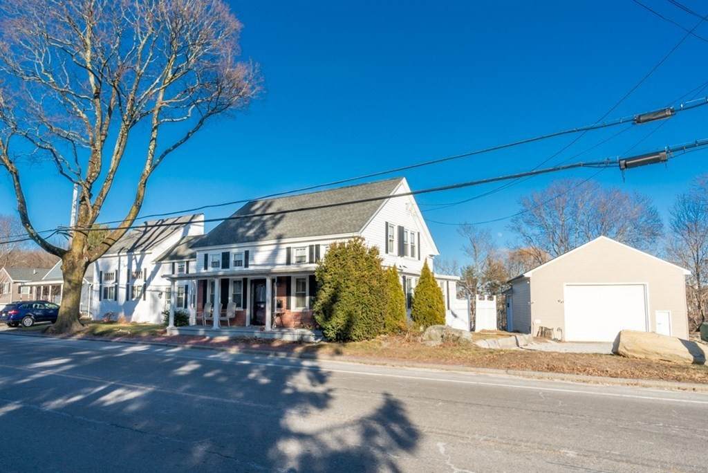 533 Massasoit Rd - Photo 1