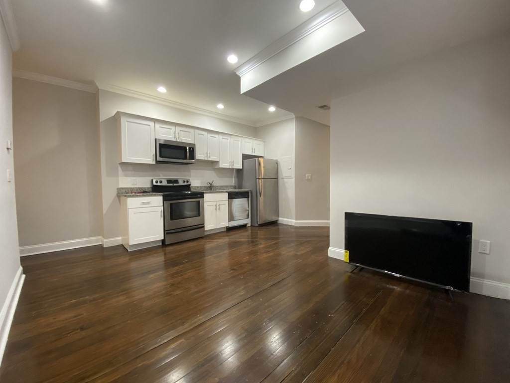 94 Bragdon - Photo 1