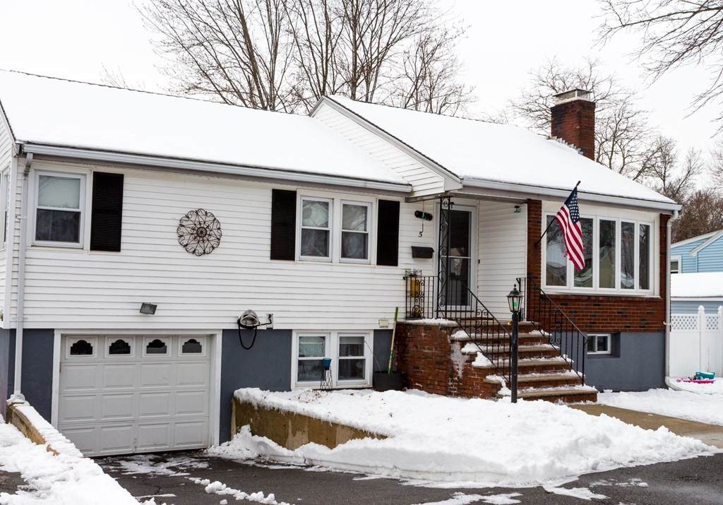 5 Brookfield Ln - Photo 1