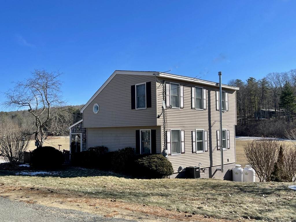 108 Cubles Dr - Photo 1