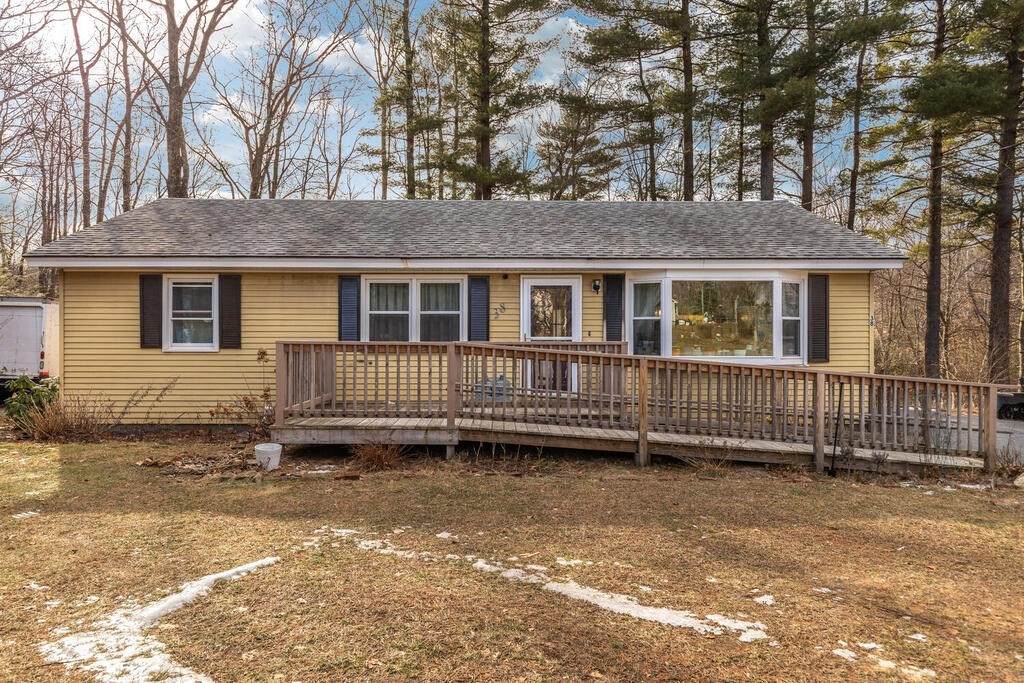 38 Imperial Ave - Photo 1