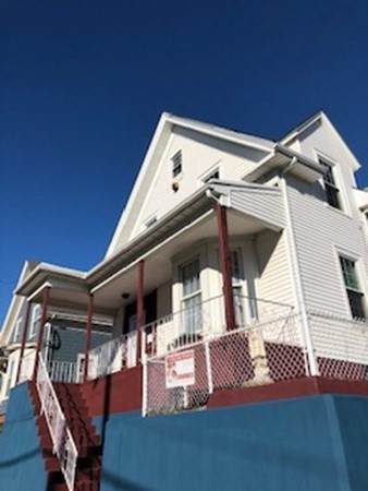 107 Chatham Street - Photo 1