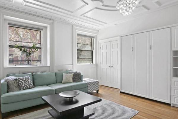 322 Beacon St - Photo 1
