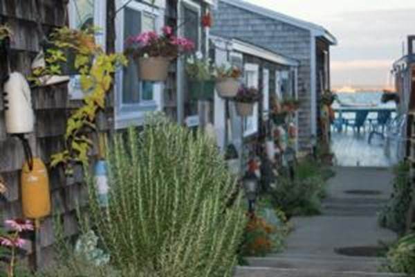 357 Commercial Street - Photo 1