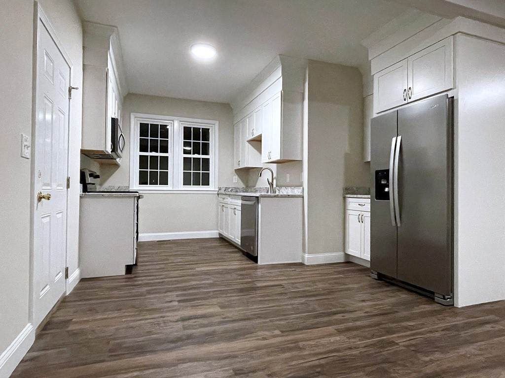 4 Montrose Park - Photo 1
