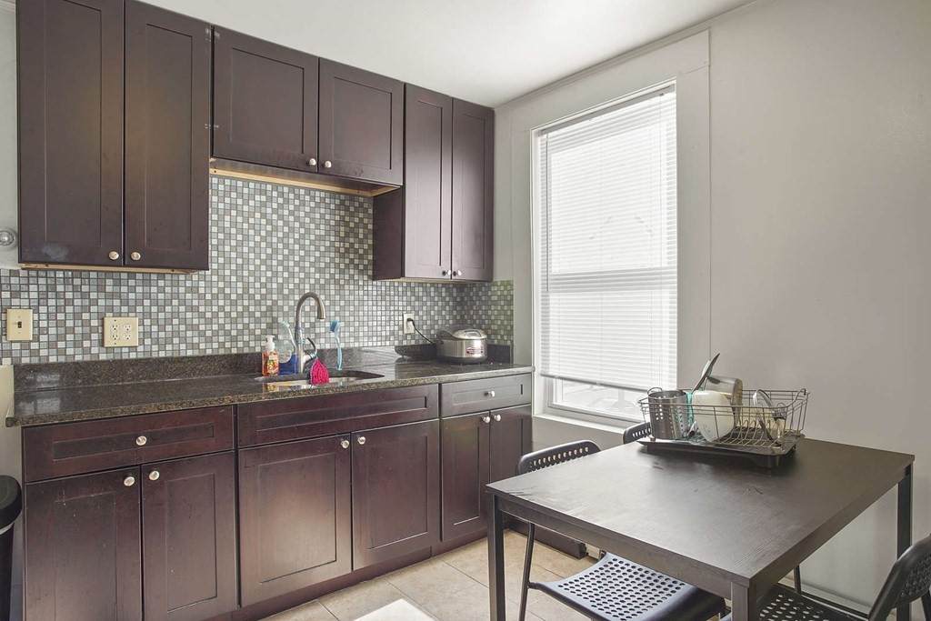 145 Clifton Street - Photo 1