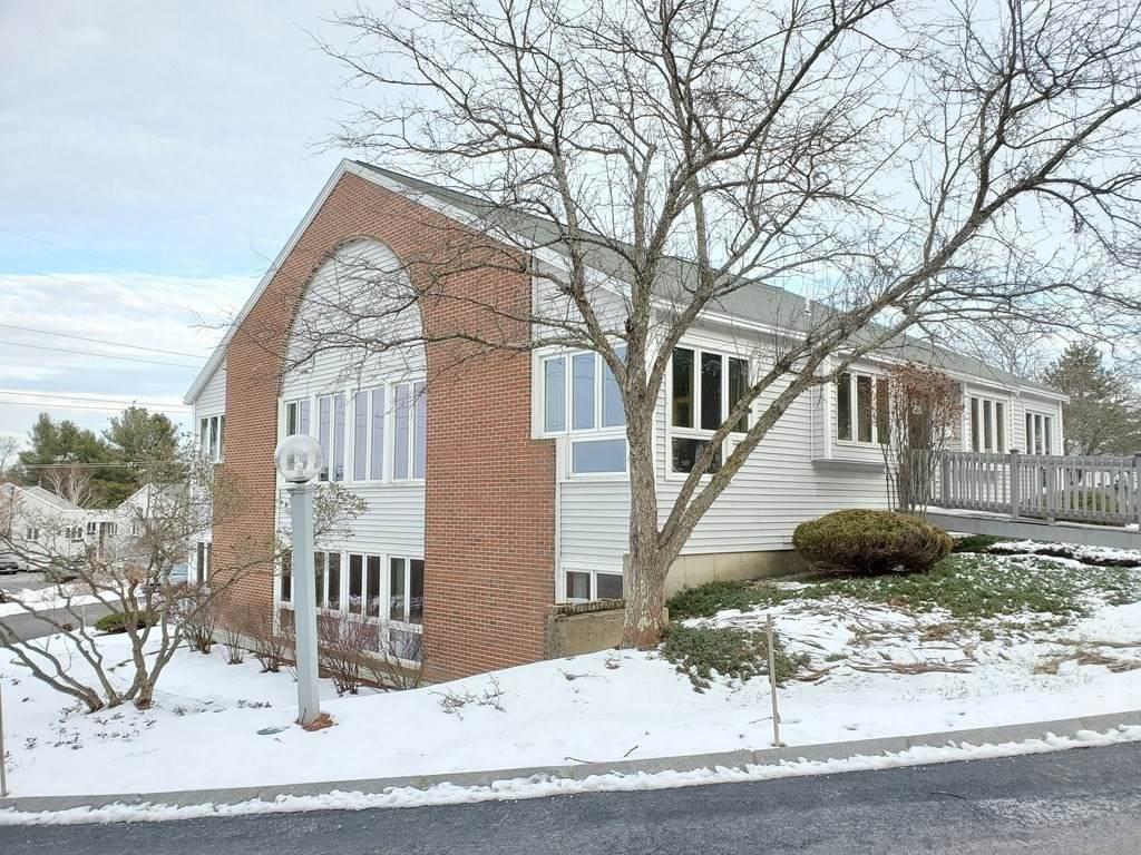 76 Northeastern Blvd - Photo 1