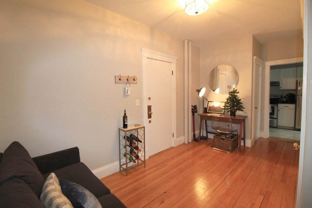 2 Sutherland Rd. - Photo 1