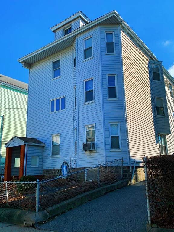 15 Willard Ave - Photo 1