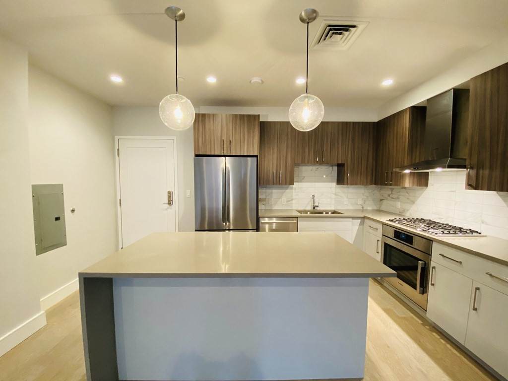 50 Symphony Rd - Photo 1
