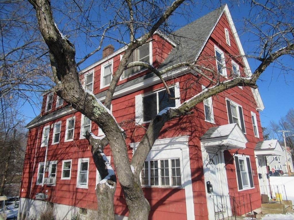 121 Central St - Photo 1