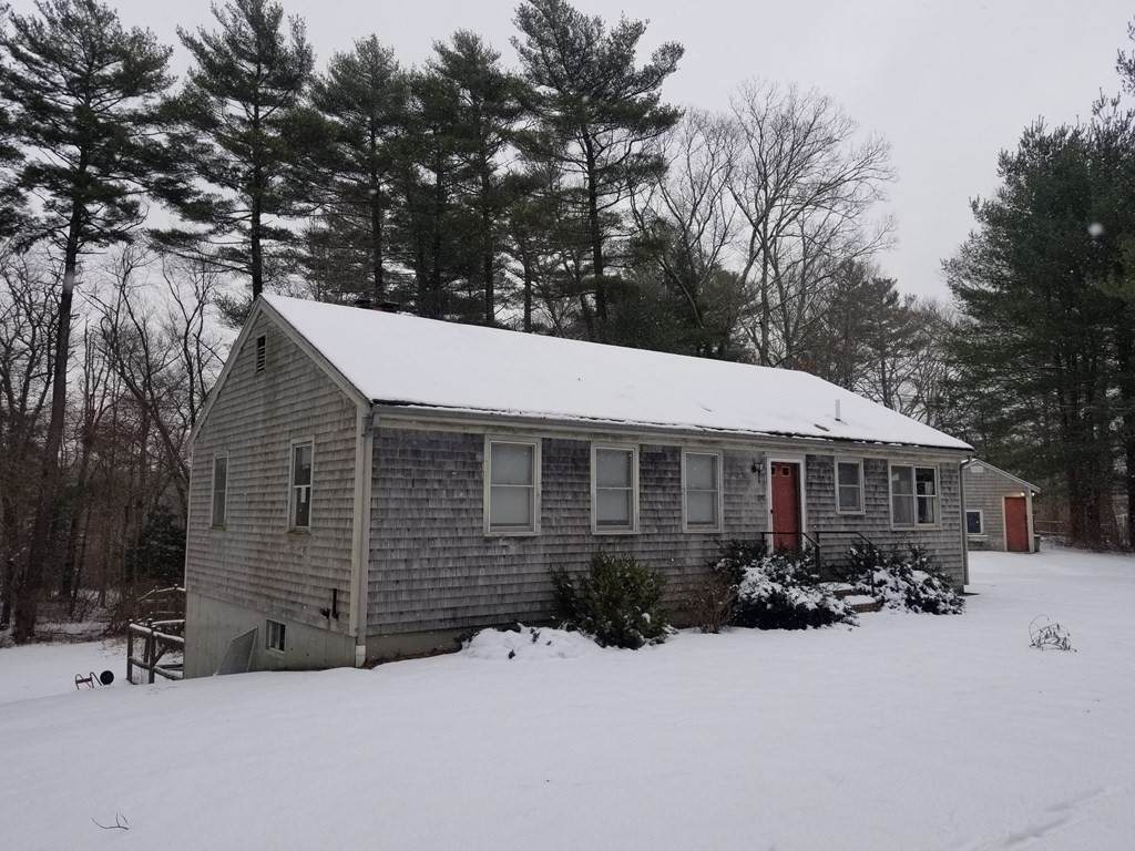 279-279A Wood St - Photo 1