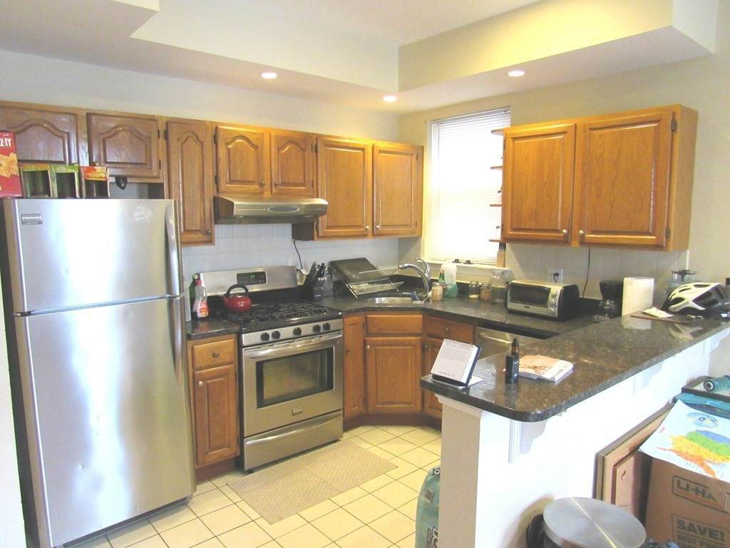 12 Dorr St - Photo 1
