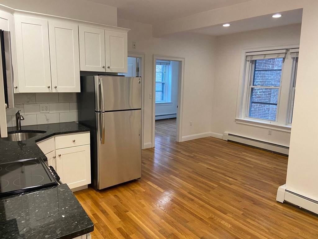 90 West Cedar - Photo 1