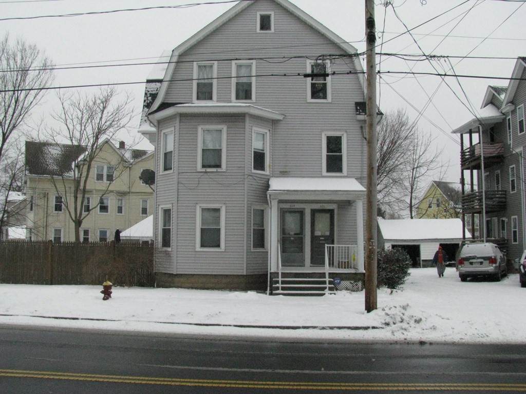 526 Springfield St - Photo 1