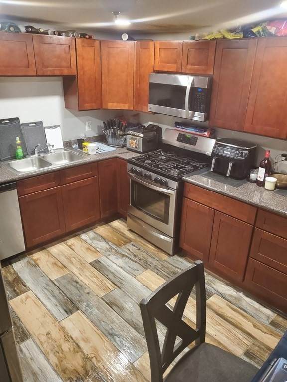 68 Davenport St - Photo 1