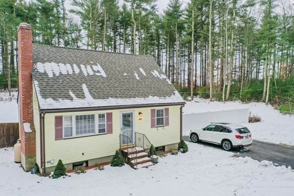 209 Plympton St - Photo 1