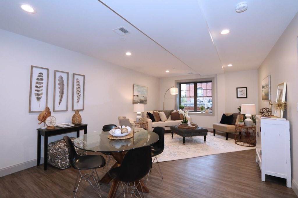 1582 River Street - Photo 1