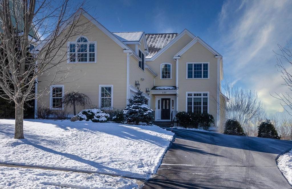 225 Magill Drive - Photo 1
