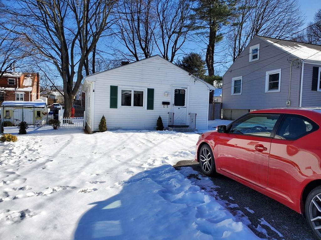 61 Hibiscus Ave - Photo 1