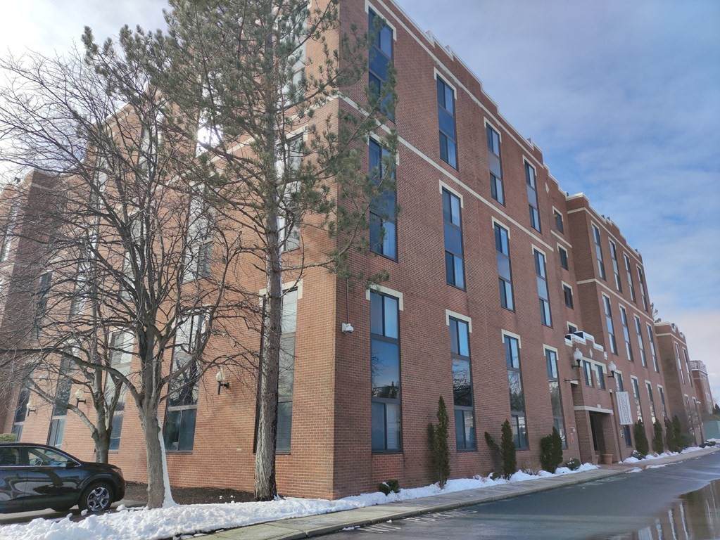 20-30 Daniels St - Photo 1