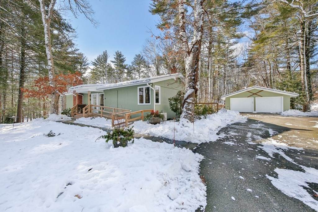 61 Woodland Street - Photo 1