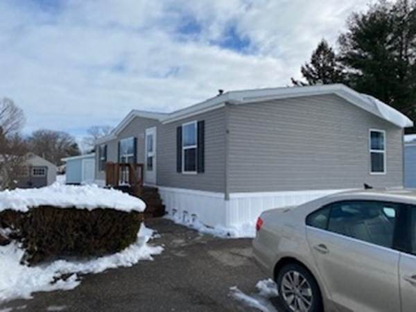 6 Wanda Ln - Photo 1
