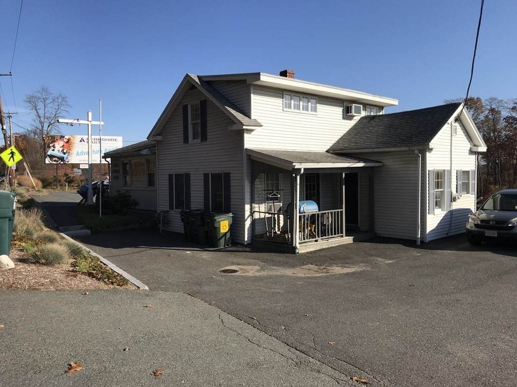 285 North King St - Photo 1