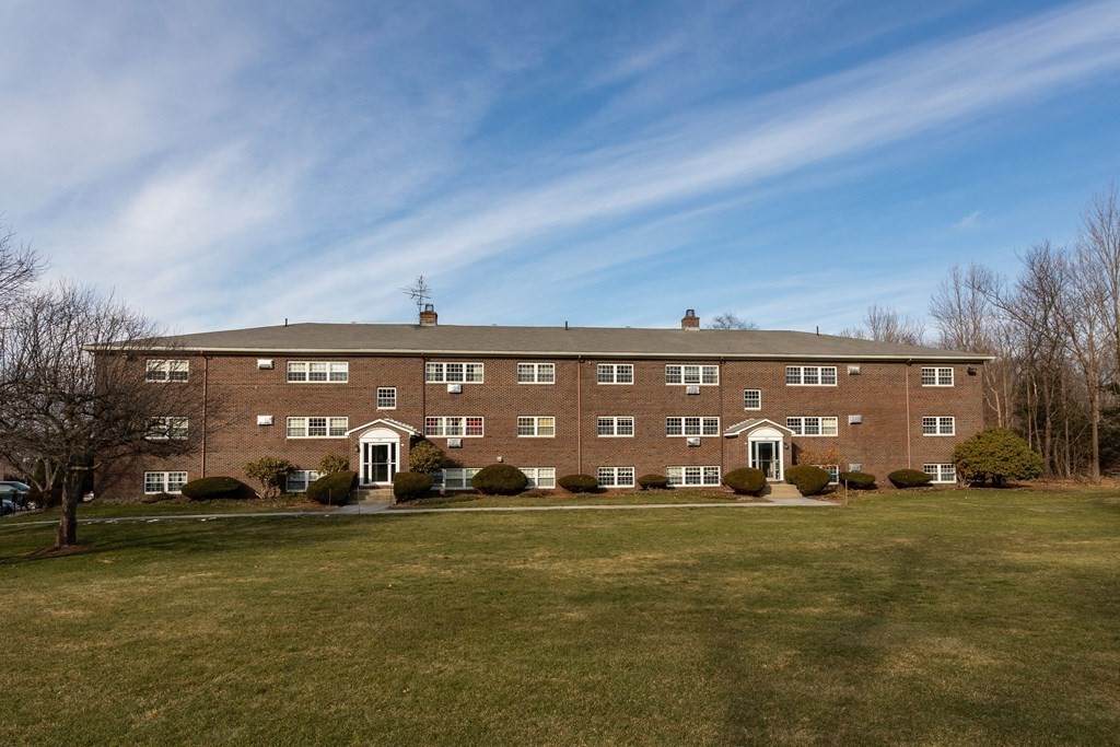 149 Milk Street - Photo 1