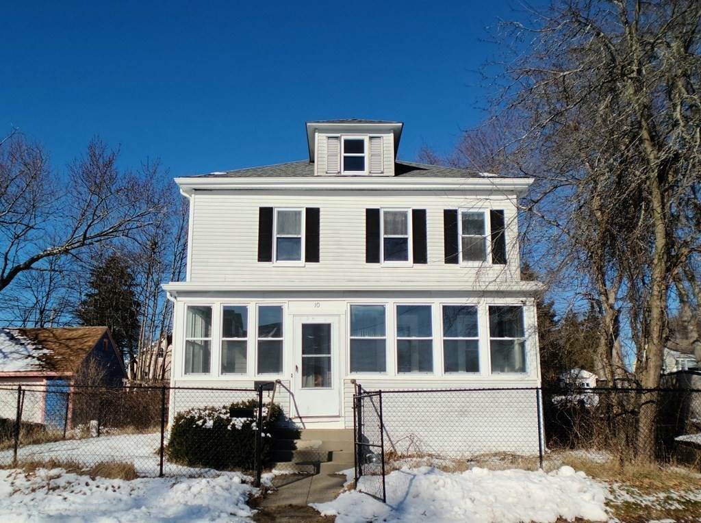 10 Fuller Pl - Photo 1