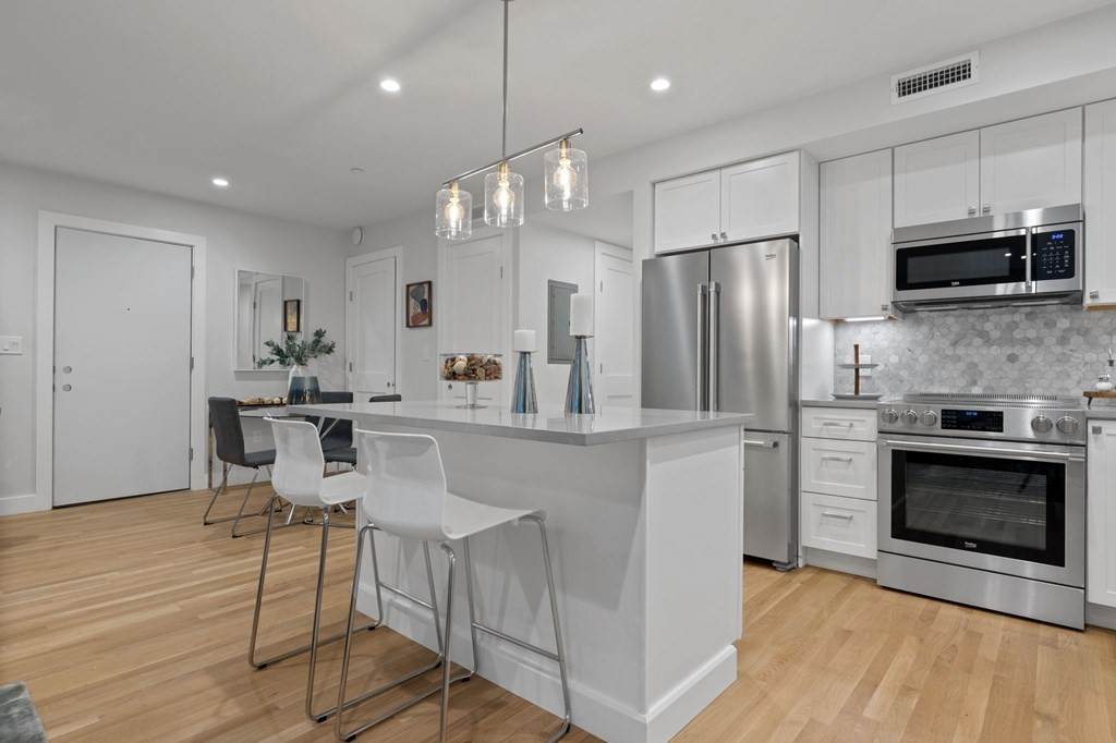 52 Fisher - Photo 1