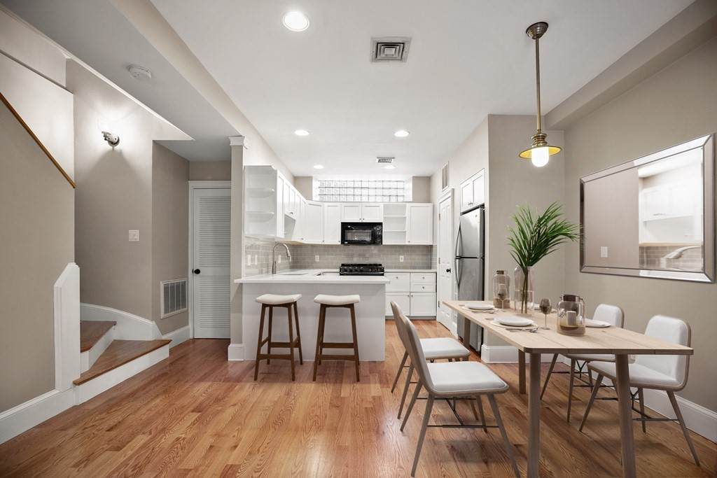 509 East Eighth Street - Photo 1
