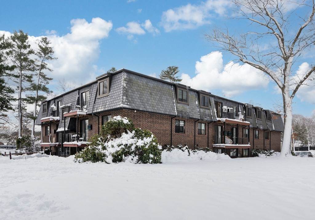 42 Main St - Photo 1