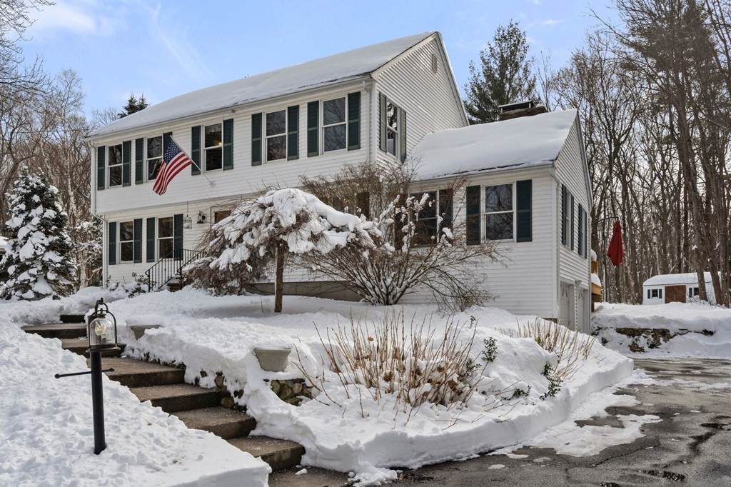 217 Winter St - Photo 1