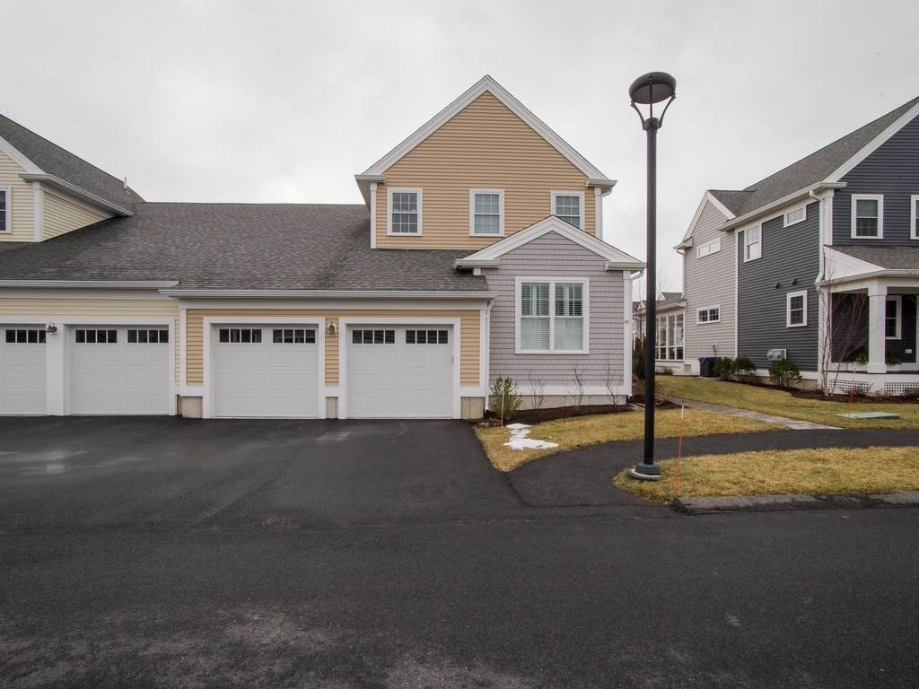 45 Danforth Ln - Photo 1