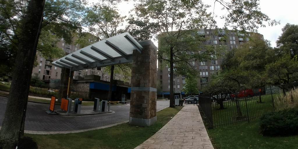 55 Pond Ave - Photo 1