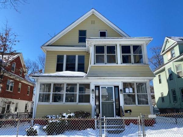 128 Massachusetts Ave - Photo 1