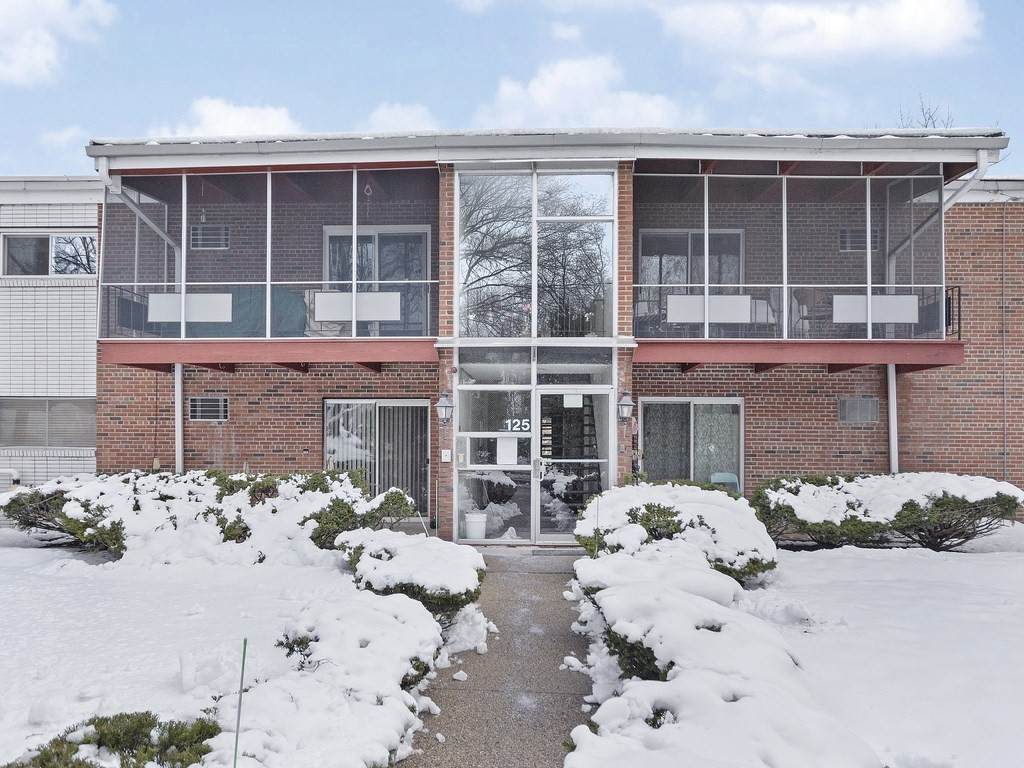 125 Grove St - Photo 1