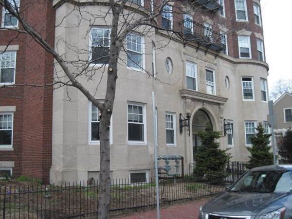 55 Magazine Street - Photo 1