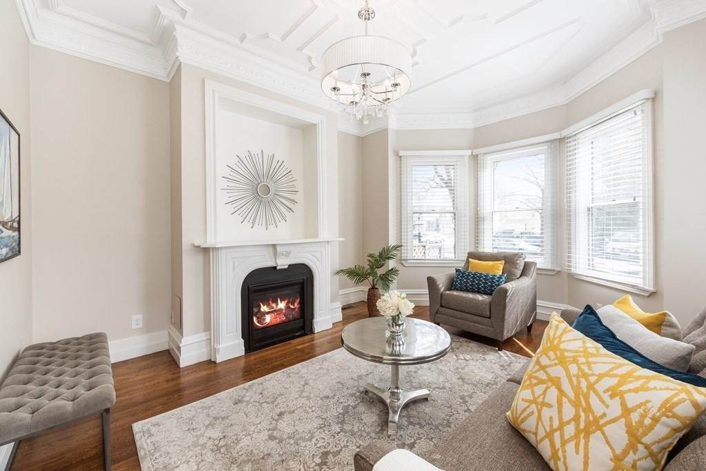 47 Market St - Photo 1