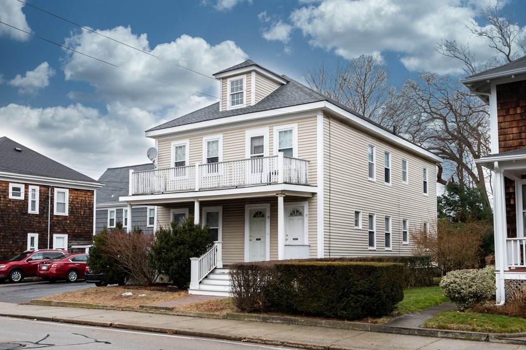 77-79 Oak St - Photo 1