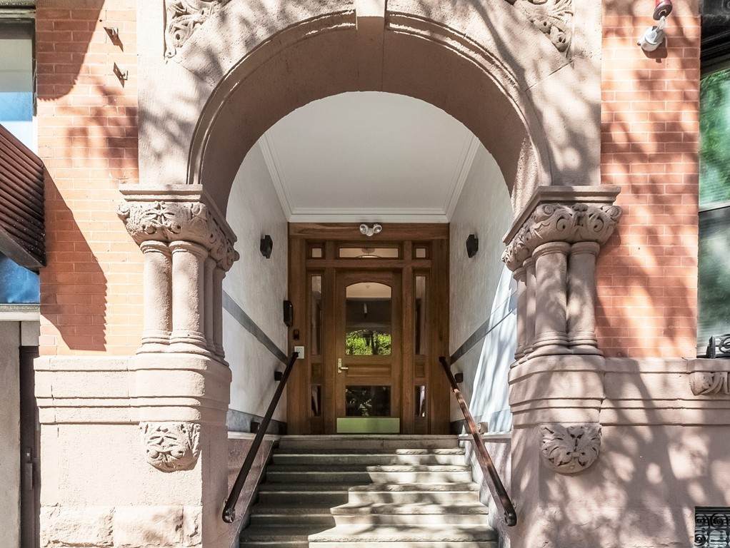 31 Massachusetts Ave - Photo 1