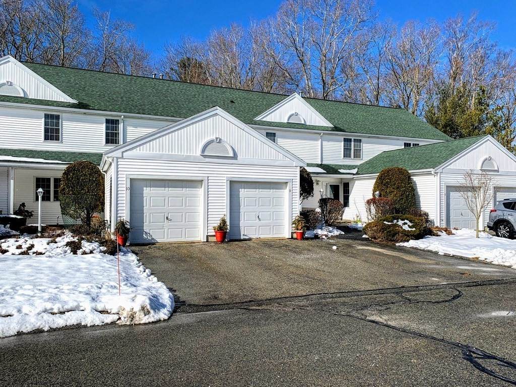 9 Robin Ln - Photo 1