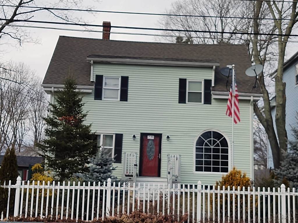 184 Perkins Ave - Photo 1