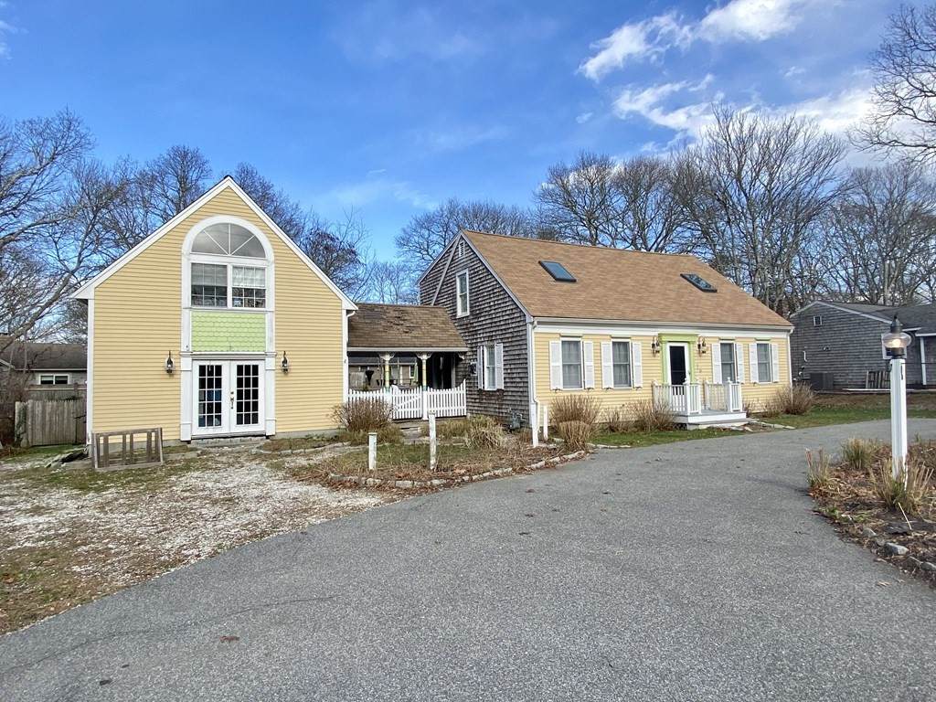 16 Portside Cir - Photo 1