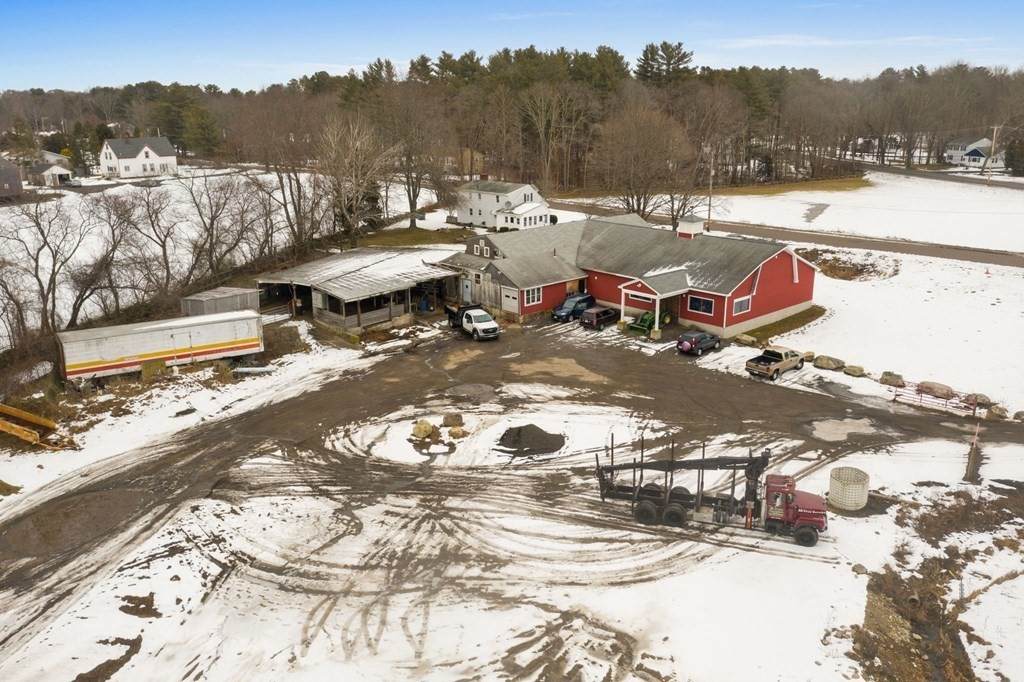 8 North - Photo 1