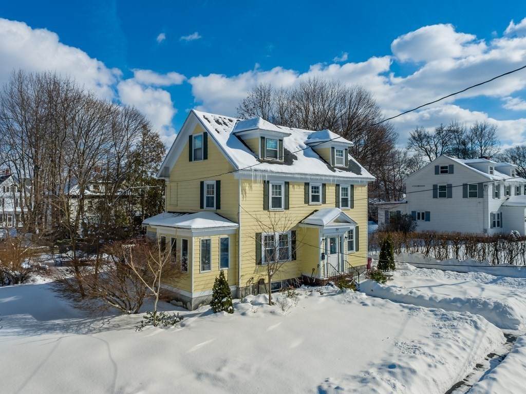 34 Sanders Ave - Photo 1