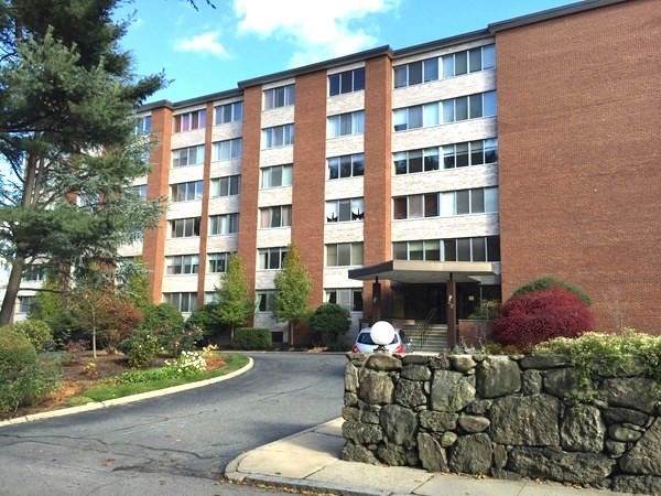 22 Chestnut Pl - Photo 1