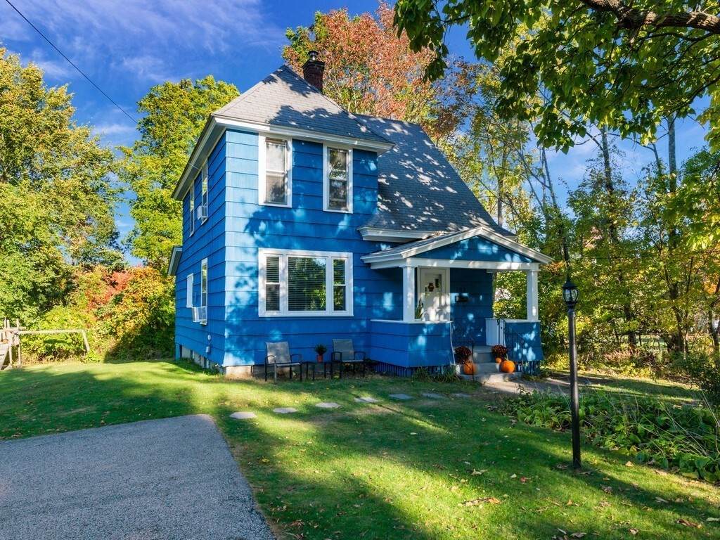 152 Moreland St - Photo 1
