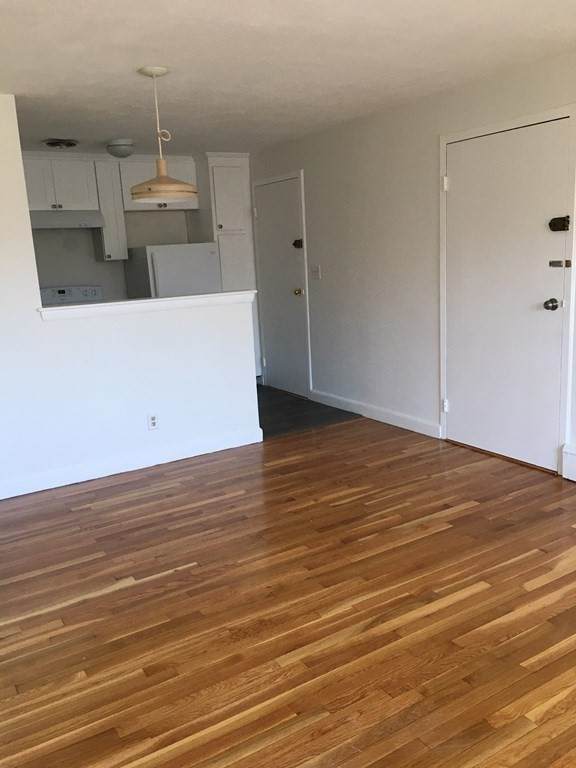 51 Warren Street - Photo 1